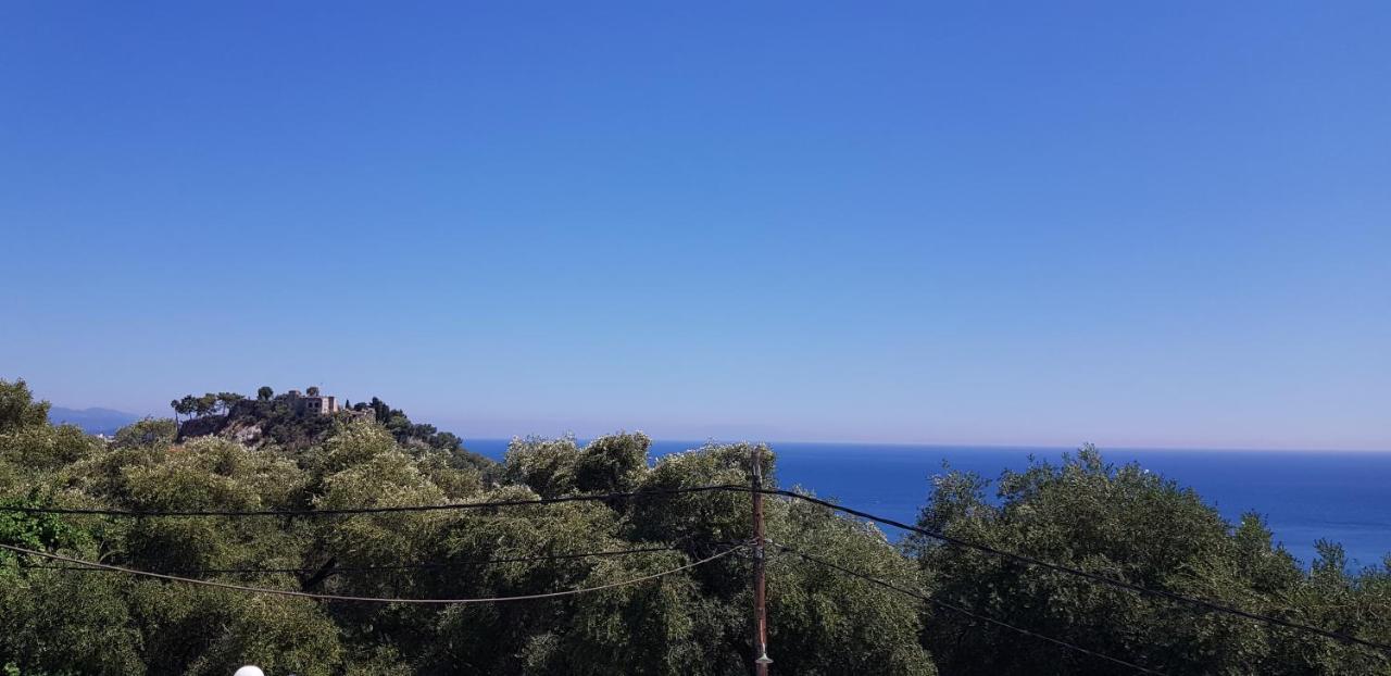 Diogenis Parga Studios Exterior photo