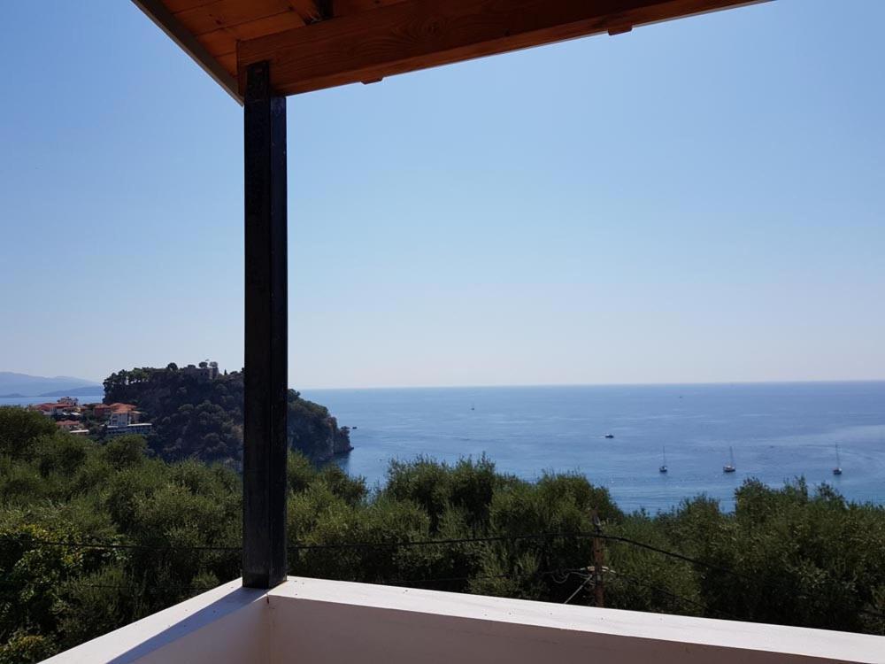 Diogenis Parga Studios Exterior photo